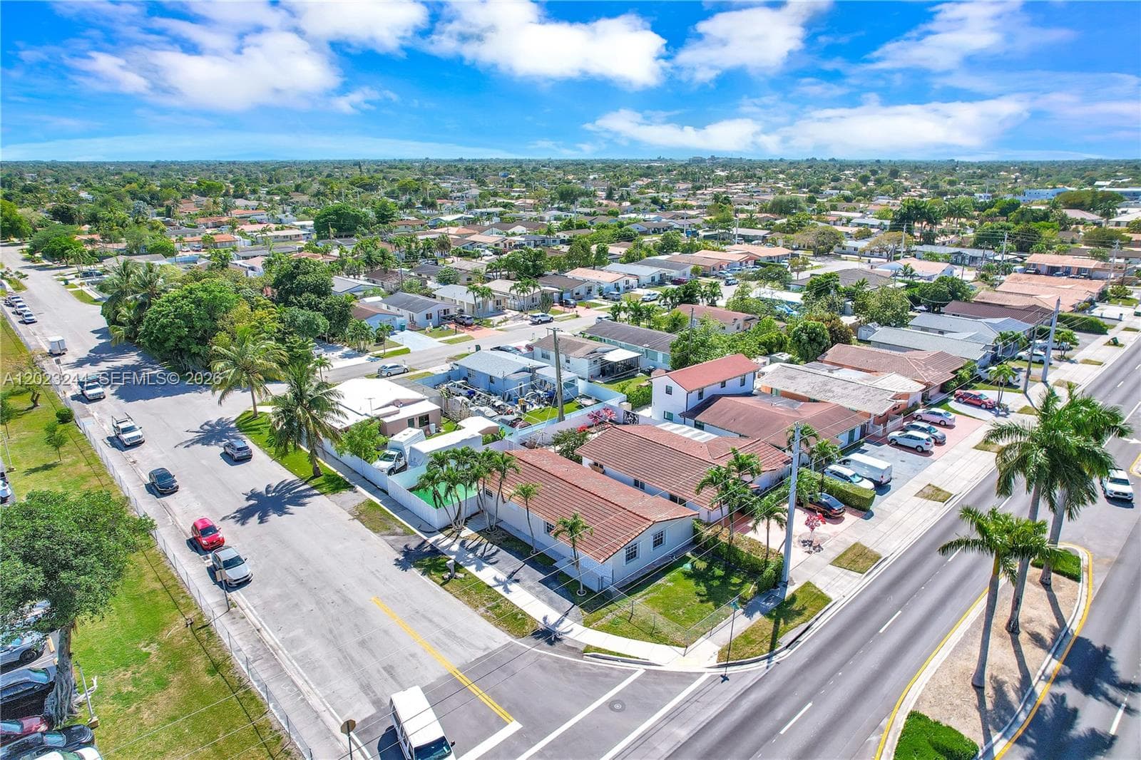 2400 SW 103rd Ct, Miami FL 33165 photo 3