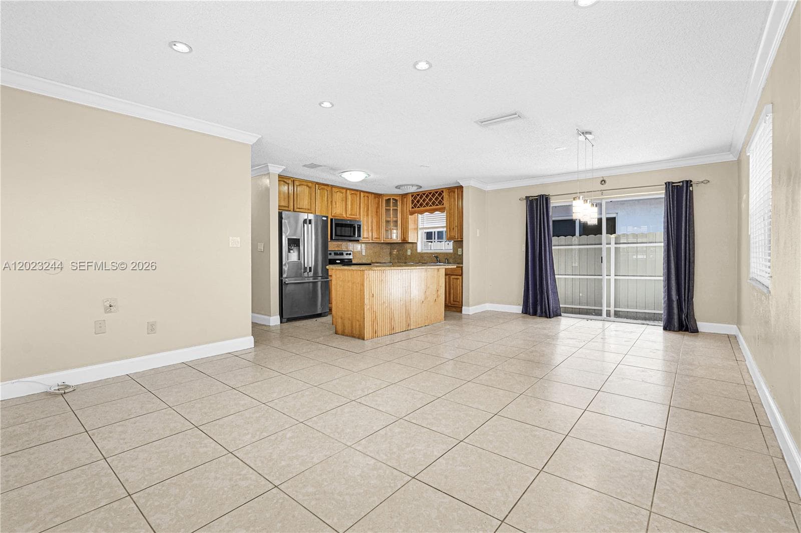 2400 SW 103rd Ct, Miami FL 33165 photo 5