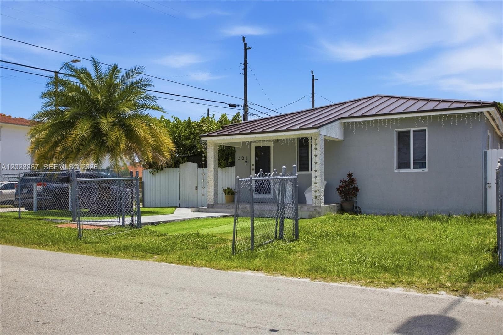 301 SW 36th Ave, Miami FL 33135 photo 3
