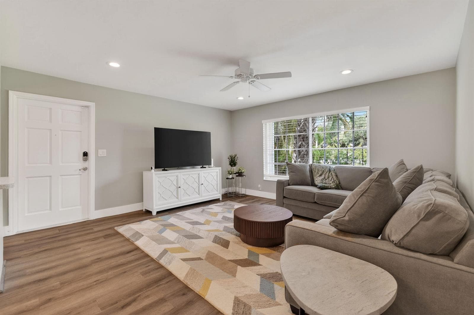 11521 Landing Place # E1, North Palm Beach FL 33408 photo 4