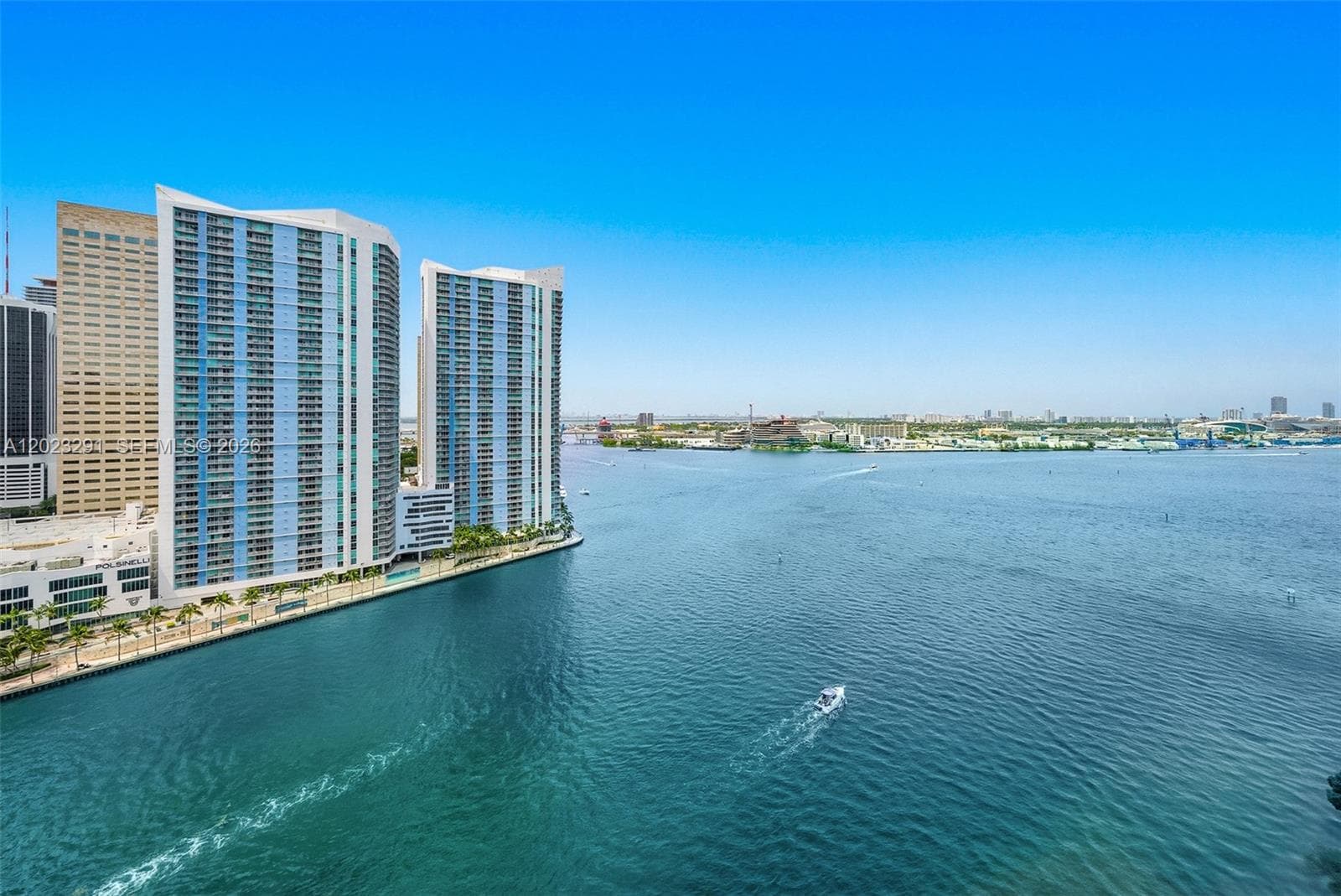 900 Brickell Key Blvd # 1801, Miami FL 33131 photo 5
