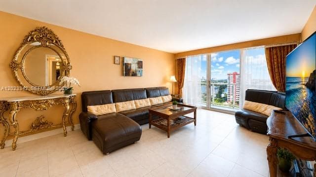 3140 S Ocean Dr # 1210, Hallandale Beach FL 33009 photo 3