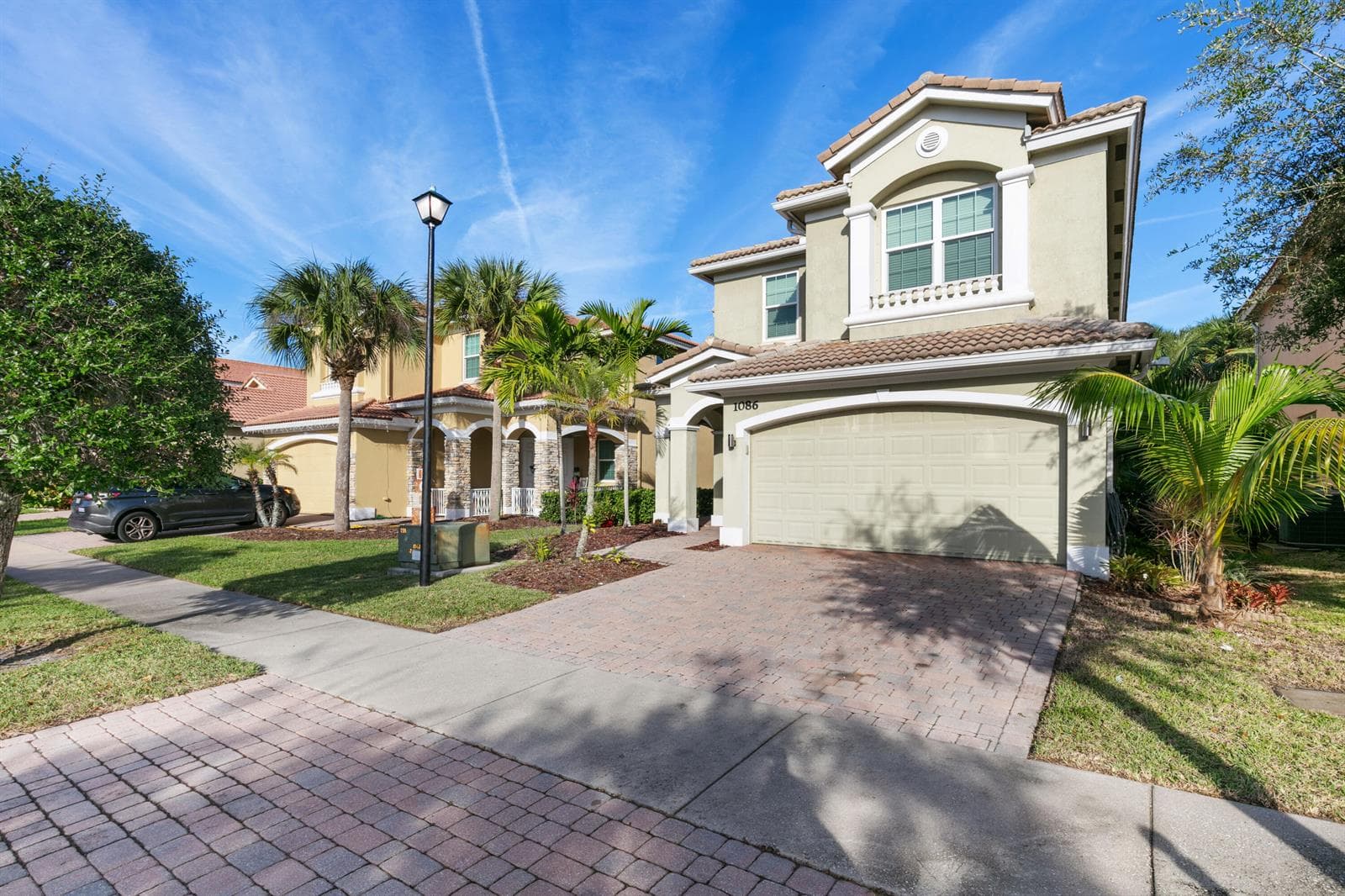 1086 NW Leonardo Circle, Port St. Lucie FL 34986 photo 2