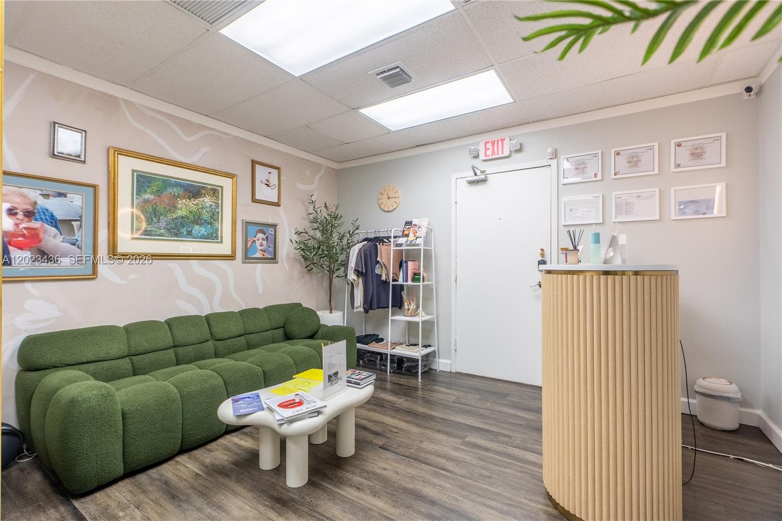 1250 E Hallandale Beach Blvd, Hallandale Beach FL 33009 photo 4