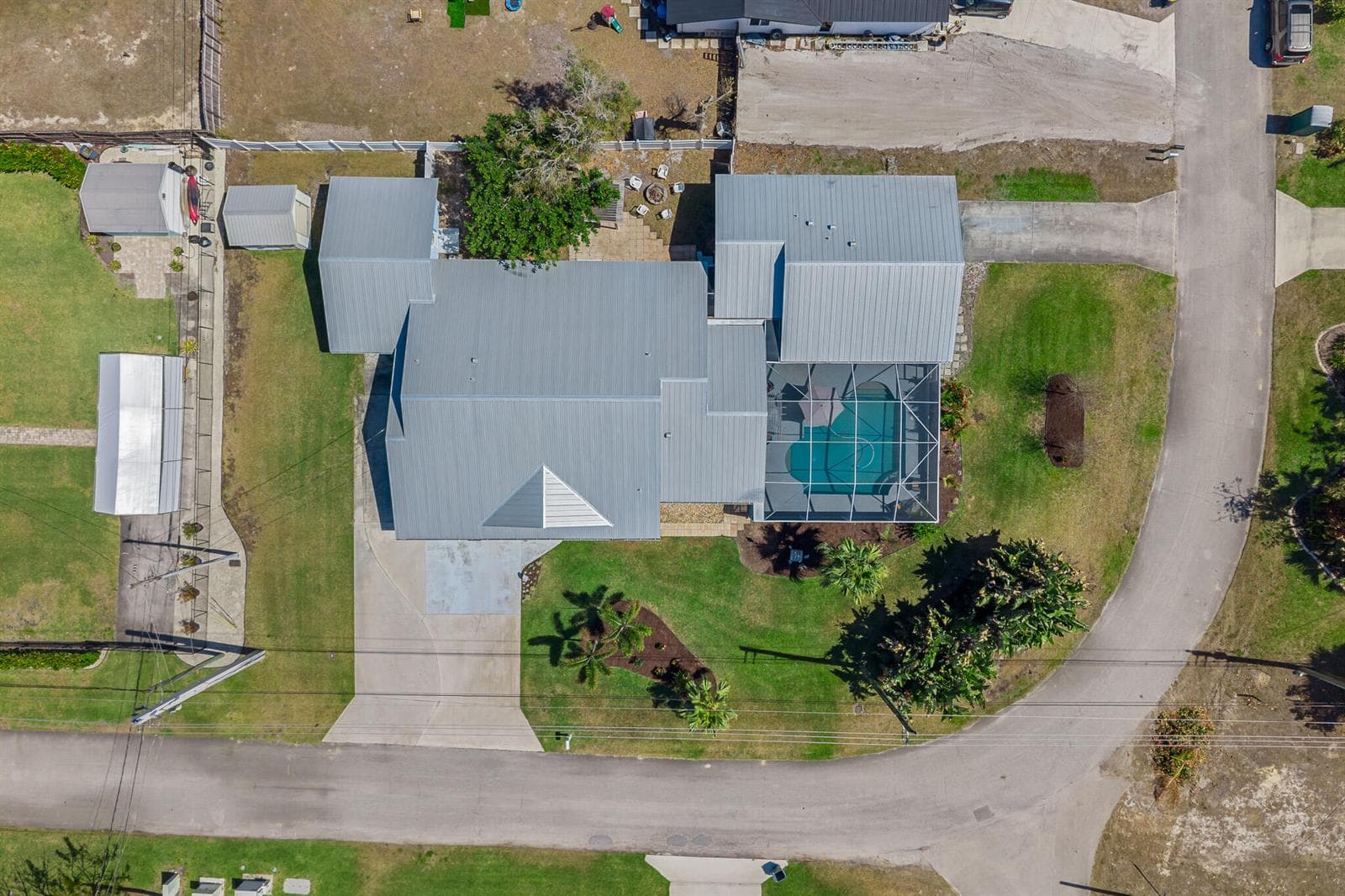 4459 SE Kubin Avenue, Stuart FL 34997 photo 2
