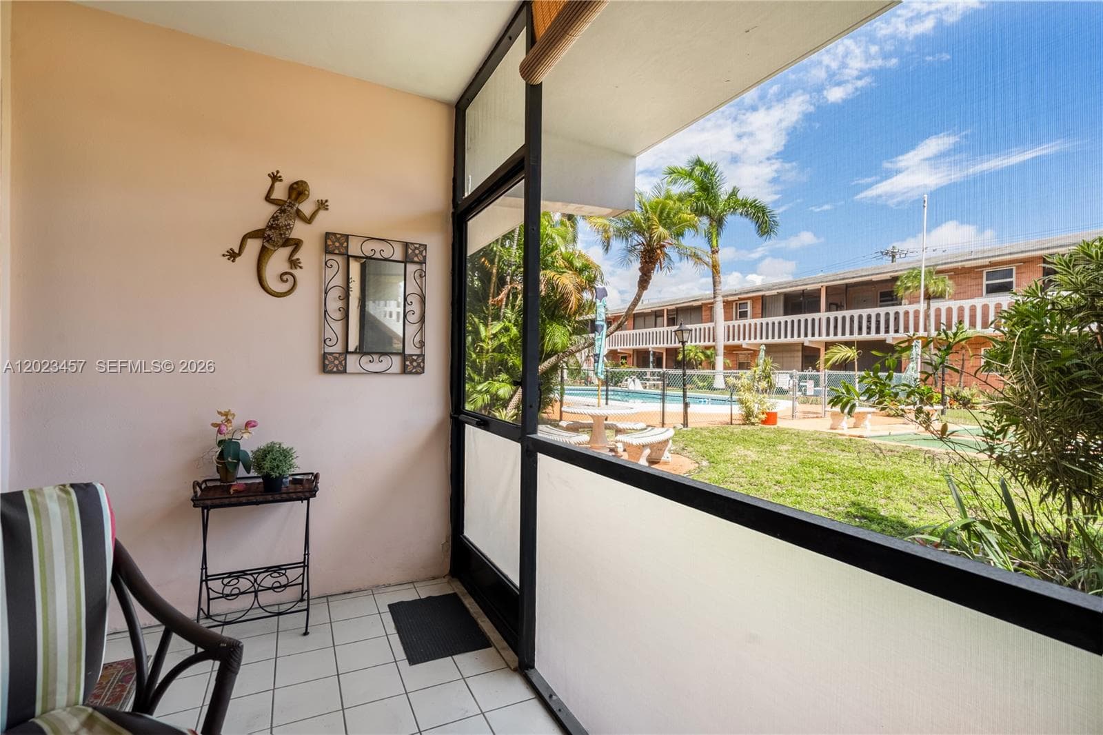160 NE 8th Avenue # 21A, Hallandale Beach FL 33009 photo 2