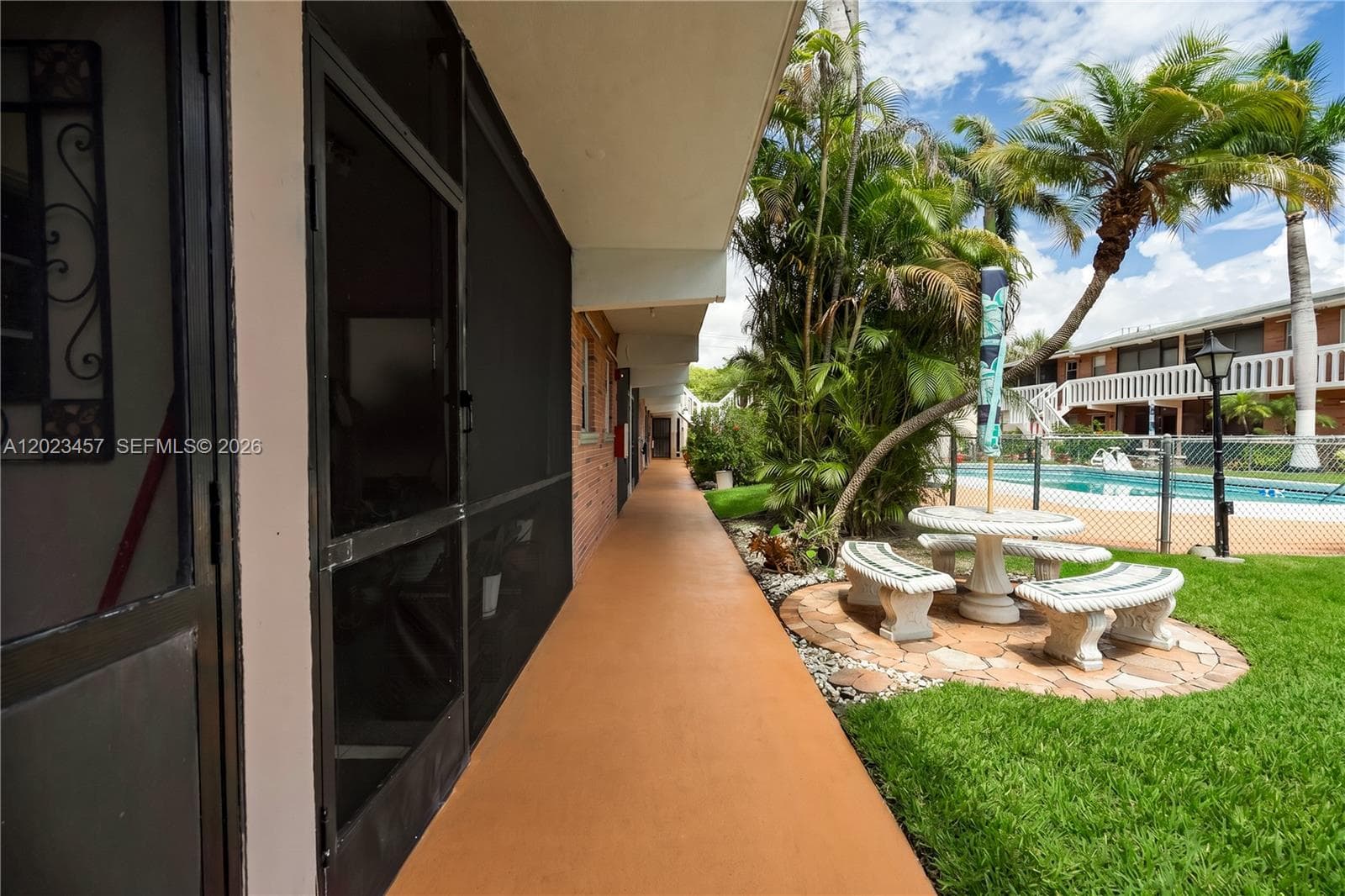 160 NE 8th Avenue # 21A, Hallandale Beach FL 33009 photo 3