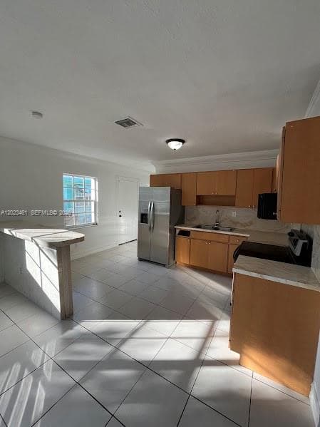 2411 NW 65th St, Miami FL 33147 photo 5