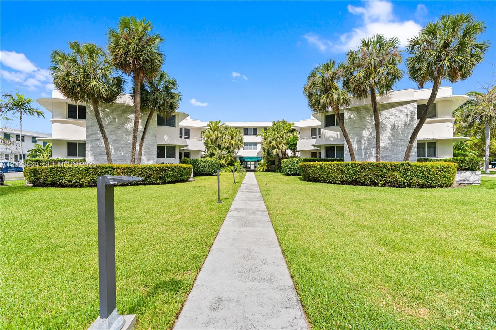 10190 Collins Ave, Bal Harbour FL 33154 photo 2