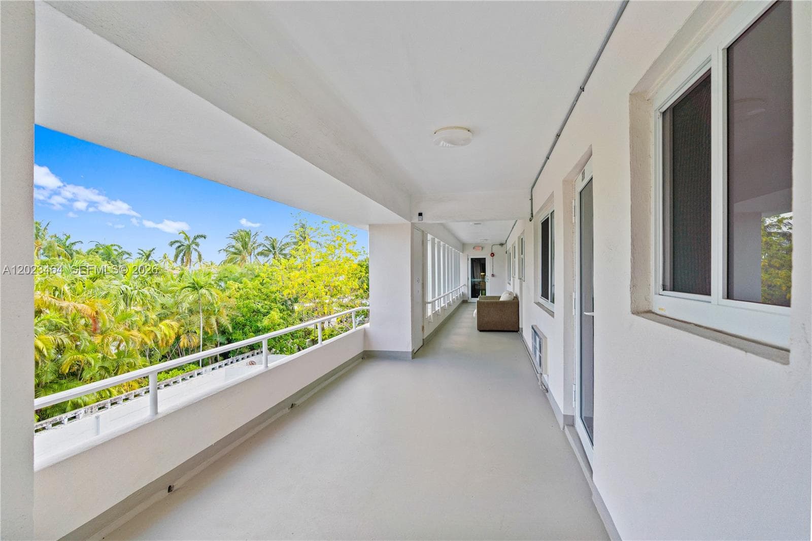 10190 Collins Ave, Bal Harbour FL 33154 photo 3