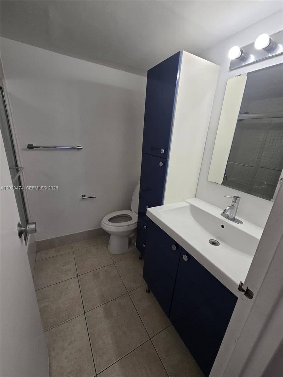 16950 W Dixie Hwy # B320, North Miami Beach FL 33160 photo 5