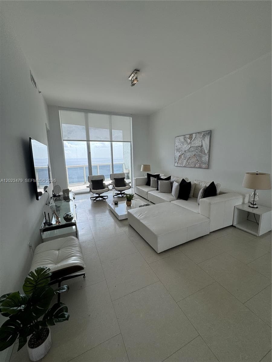 16001 Collins Ave # 4006, Sunny Isles Beach FL 33160 photo 4