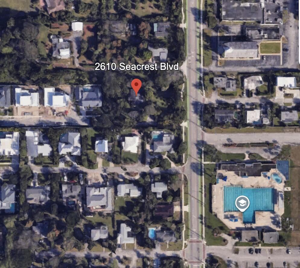 2610 Seacrest Boulevard, Delray Beach FL 33444 photo 2