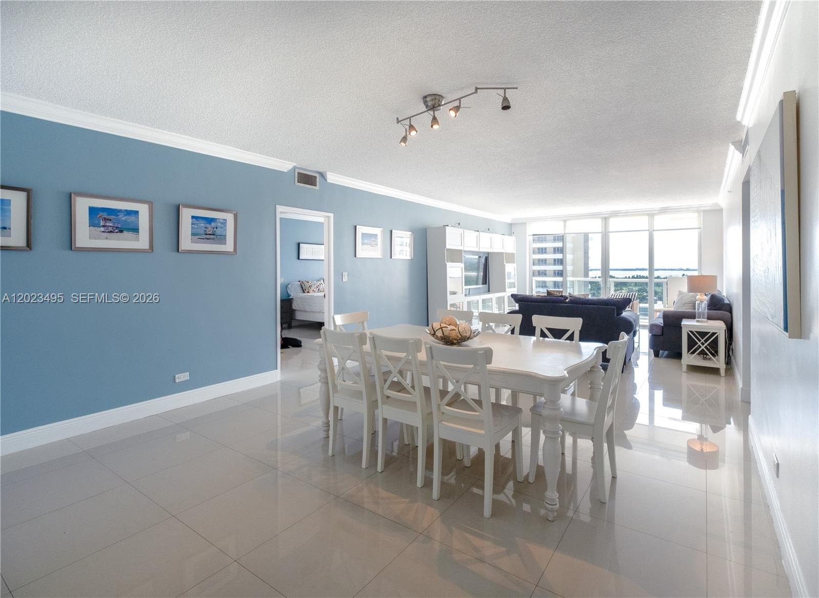 5601 Collins Ave # 1420, Miami Beach FL 33140 photo 2