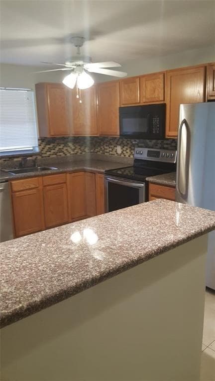 180 NE 12th Avenue # 17a, Hallandale Beach FL 33009 photo 2