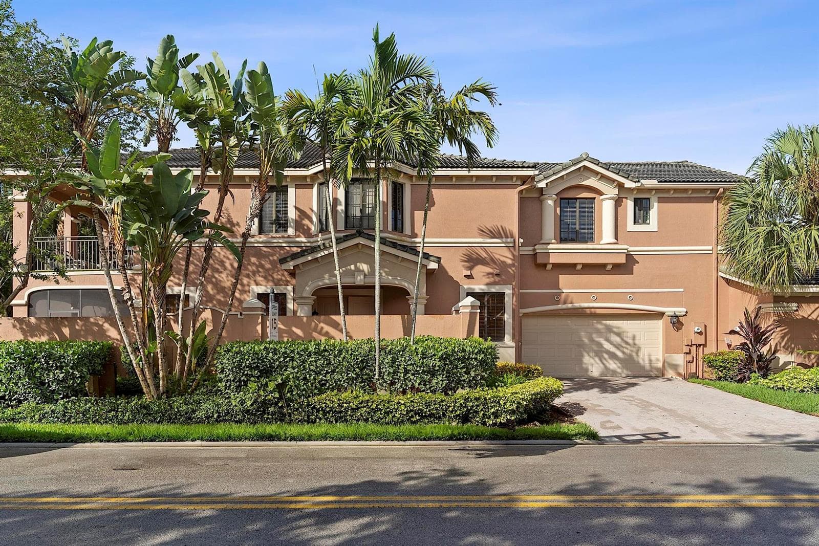 2742 Kinsington Circle, Weston FL 33332 photo 2