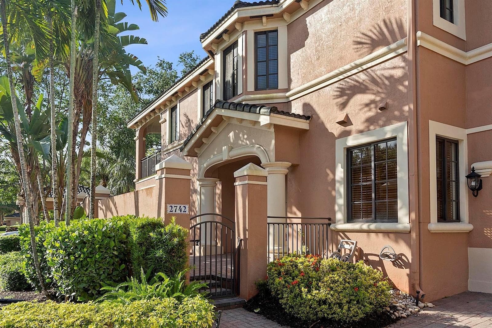 2742 Kinsington Circle, Weston FL 33332 photo 3