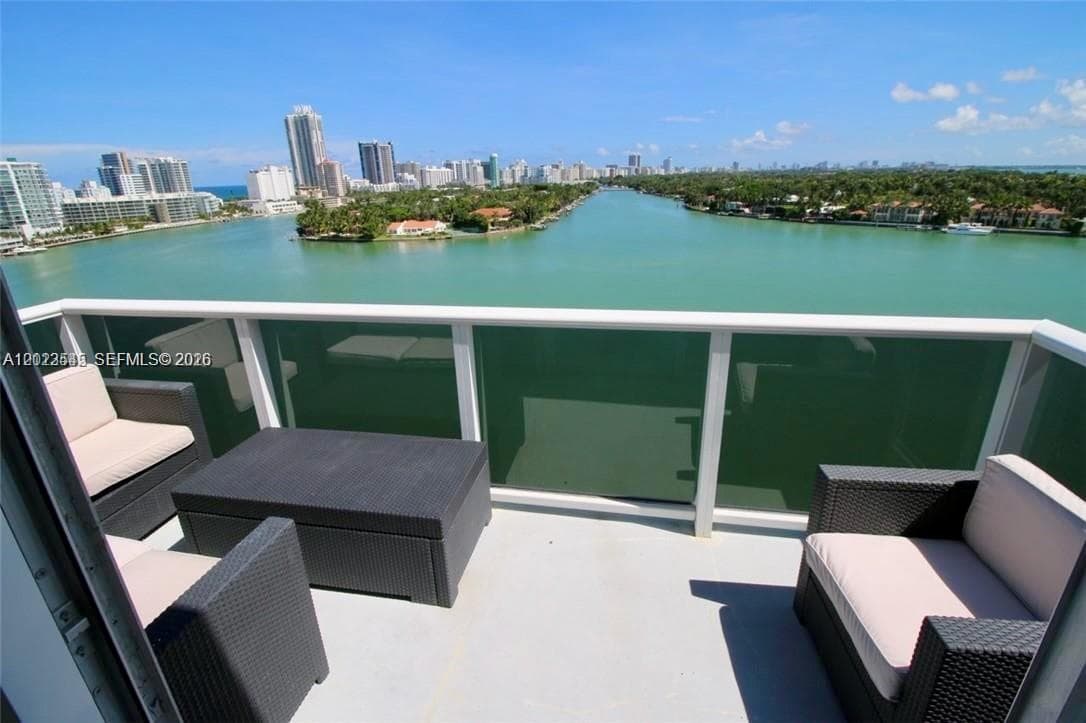 900 Bay Dr # 1027, Miami Beach FL 33141 photo 2