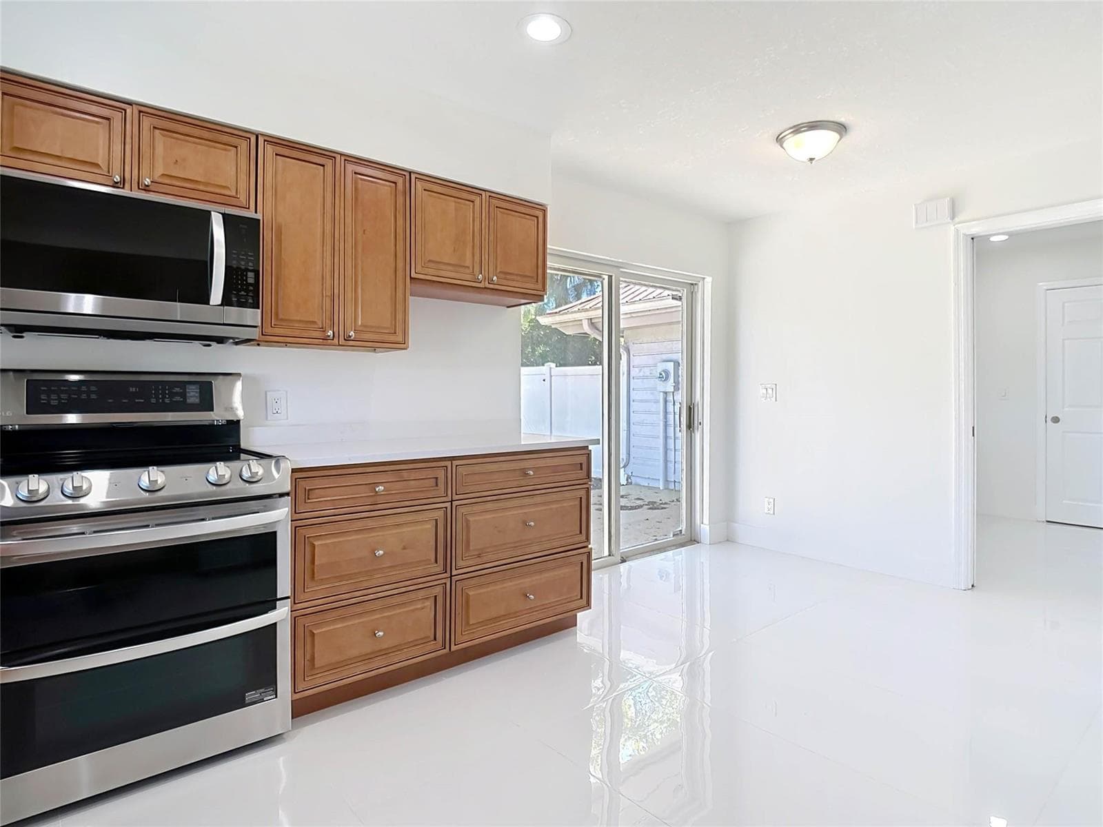 1200 Poitras Drive, Vero Beach FL 32963 photo 5