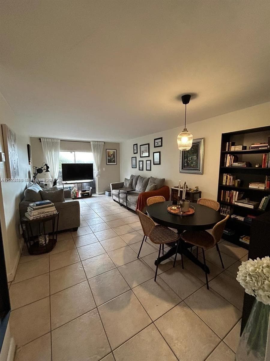 8550 SW 109th Ave # 119, Miami FL 33173 photo 4