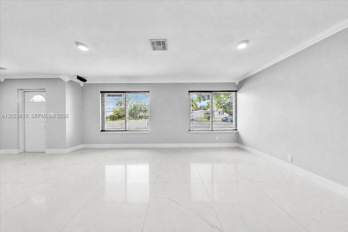 5260 SW 10th Ct, Plantation FL 33317 photo 5