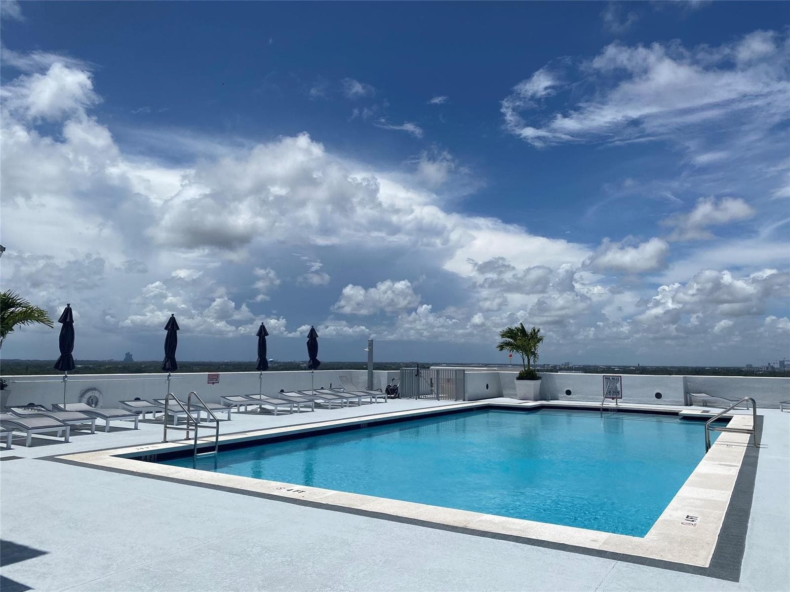 1830 Radius Drive, Hollywood FL 33020 photo 2