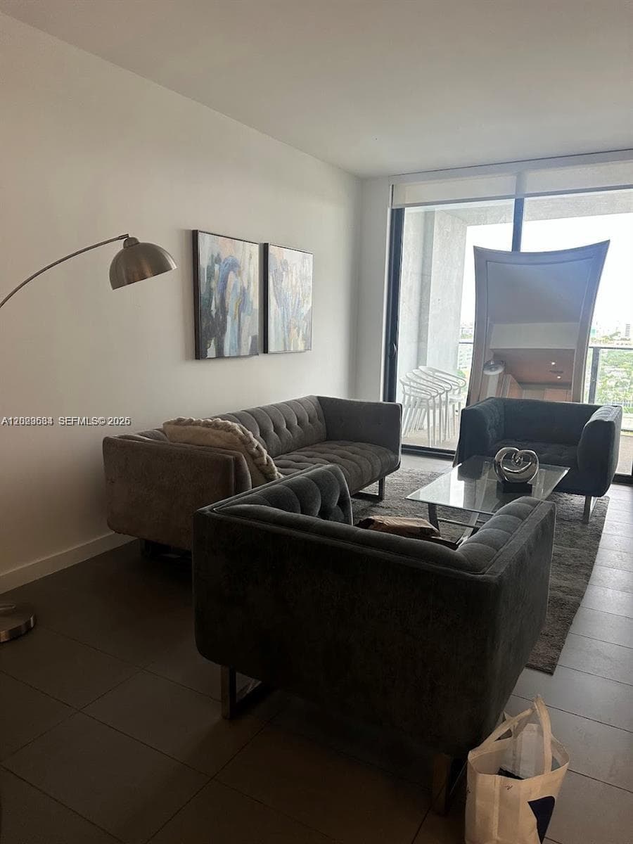 1600 NE 1st Ave # 1612, Miami FL 33132 photo 3