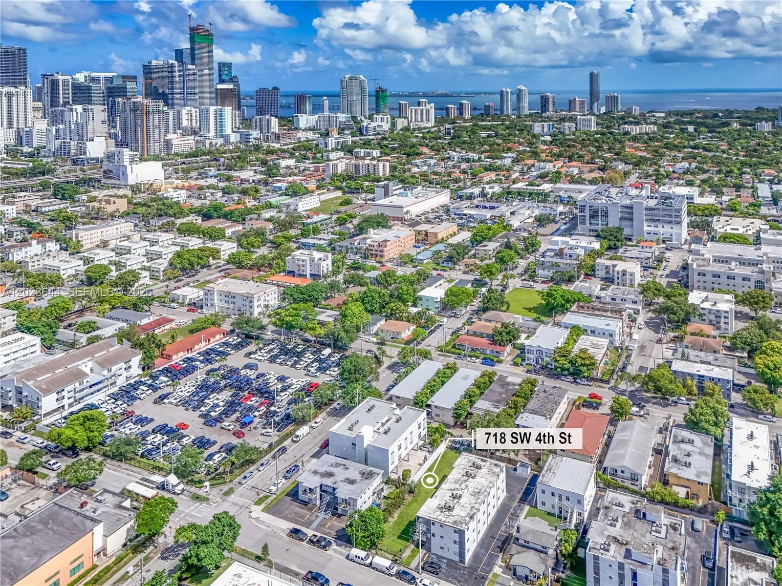 718 SW 4th St, Miami FL 33130 photo 4