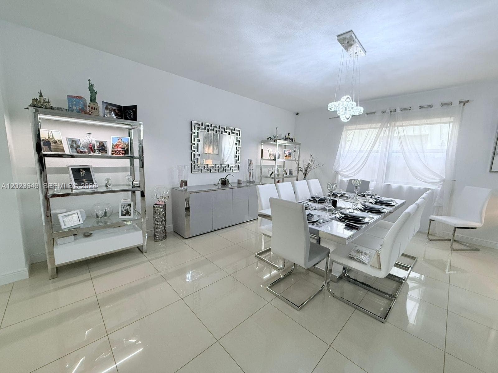9907 NW 87th Ter, Doral FL 33178 photo 5