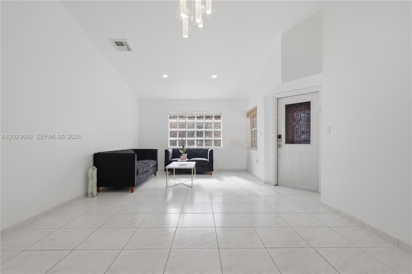 17655 SW 6th Street, Pembroke Pines FL 33029 photo 2