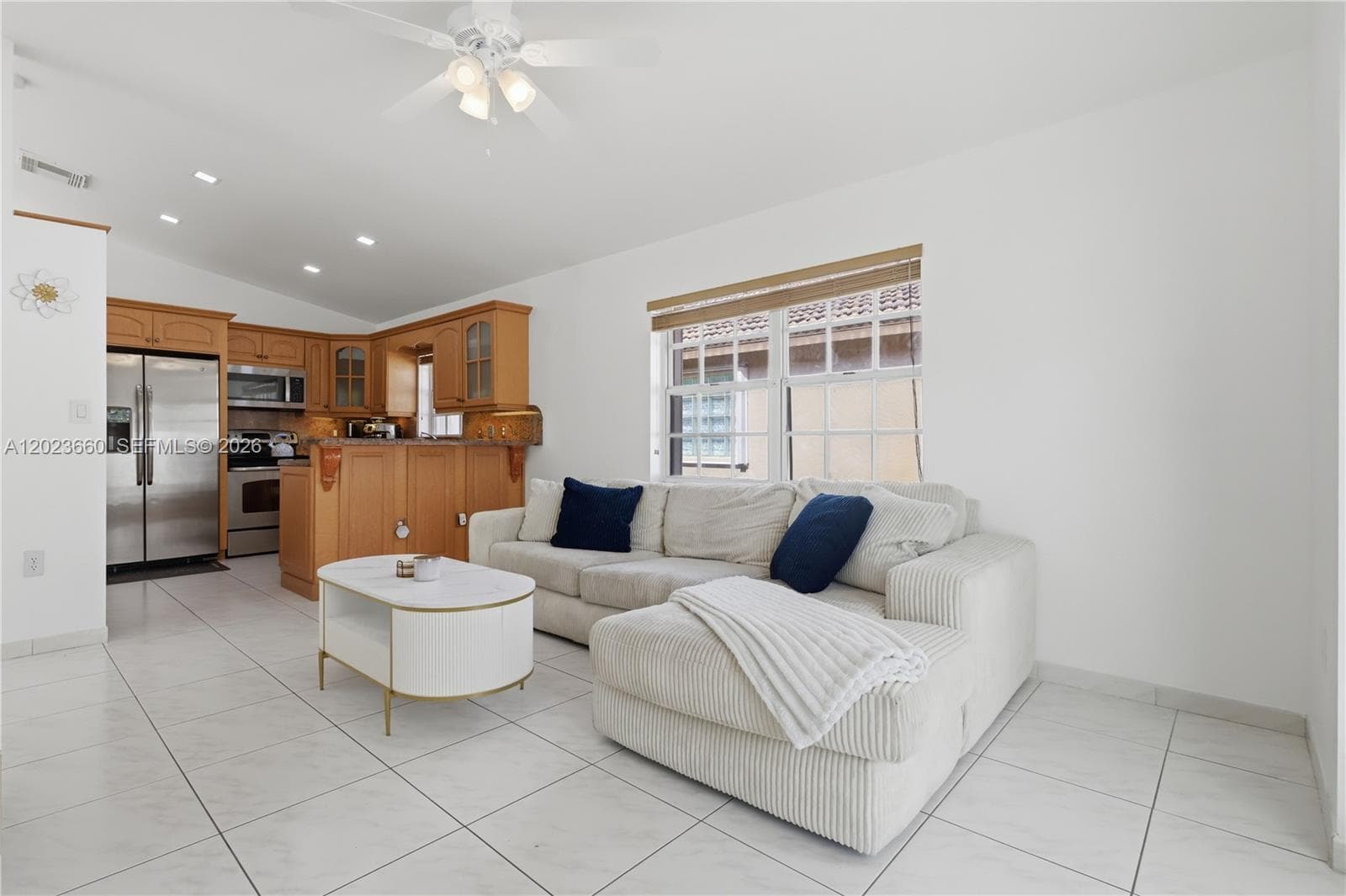 17655 SW 6th Street, Pembroke Pines FL 33029 photo 5
