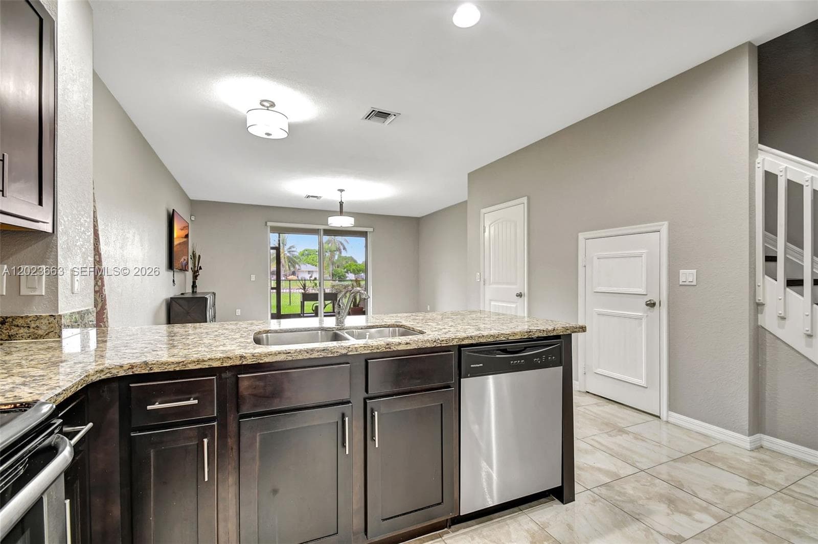 1119 Vermilion Dr, Lake Worth FL 33461 photo 5