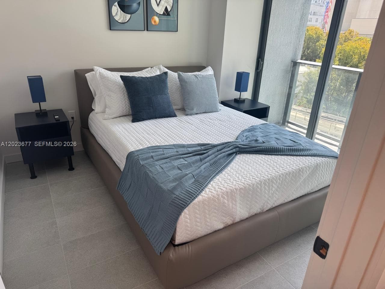 121 NE 5th St # 2102, Miami FL 33132 photo 3