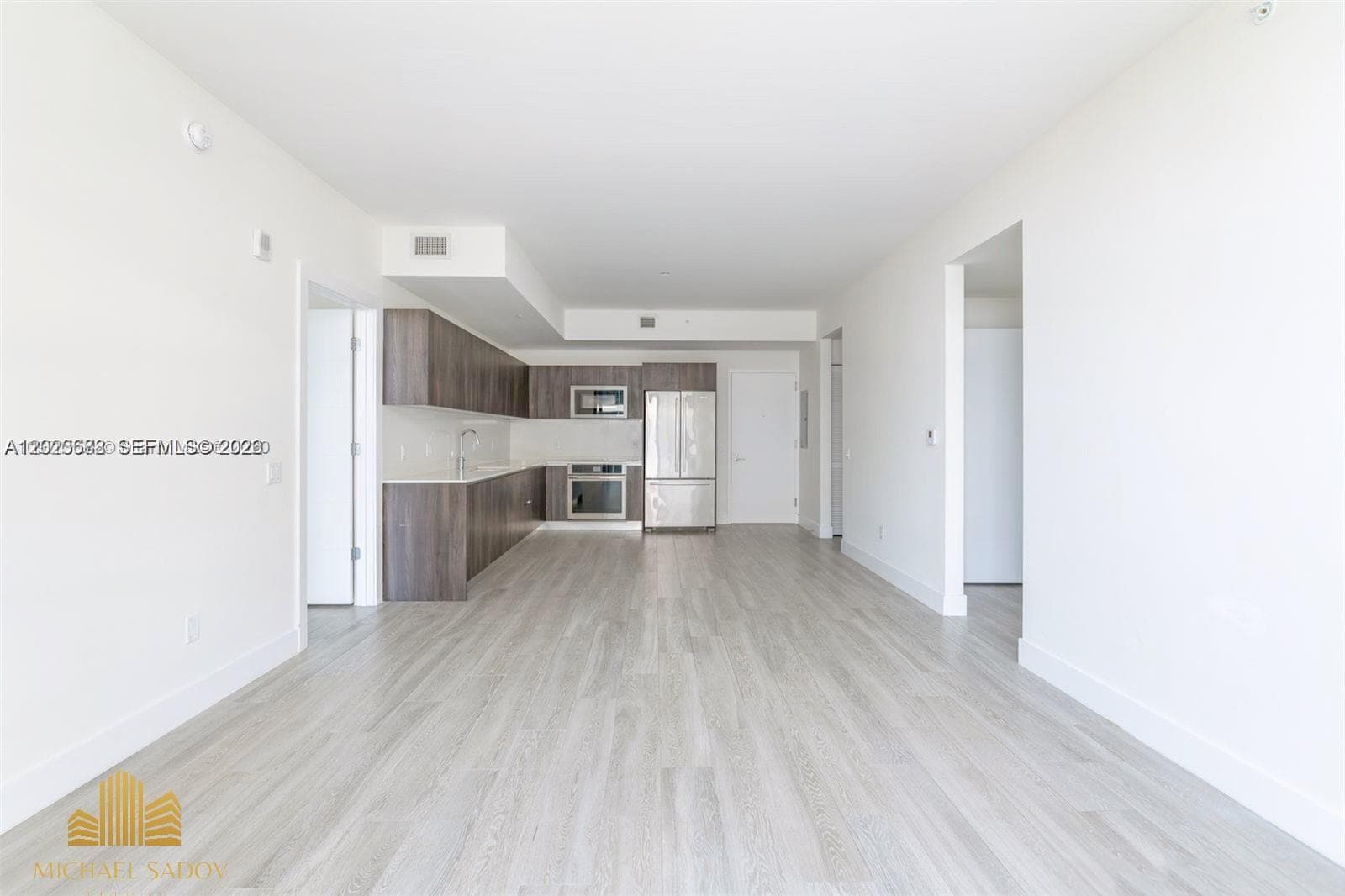 2960 NE 207th St # 909, Aventura FL 33180 photo 5