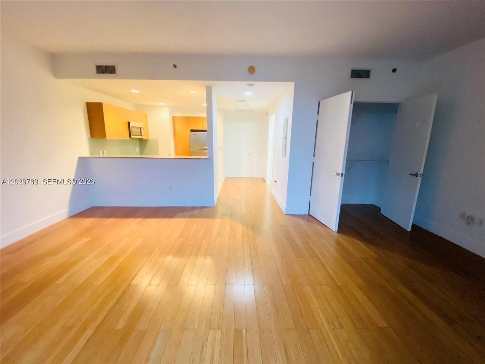 1060 Brickell Ave # 3109, Miami FL 33131 photo 5