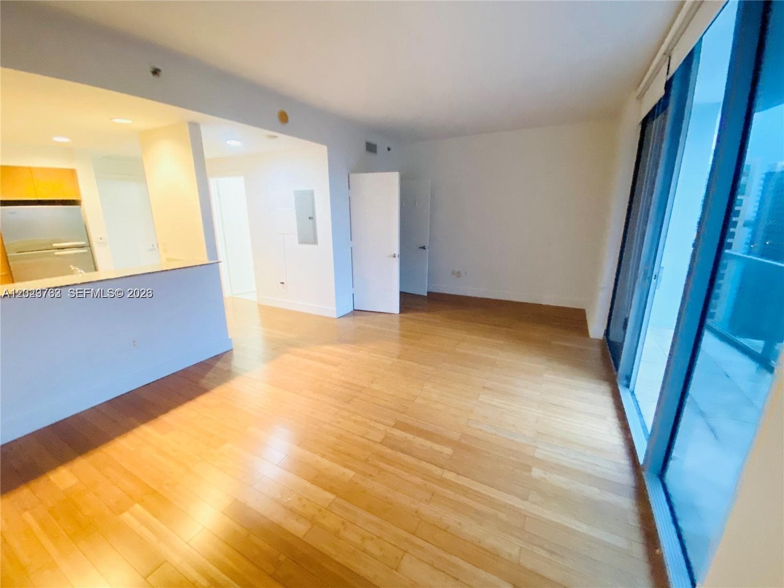 1060 Brickell Ave # 3109, Miami FL 33131 photo 4