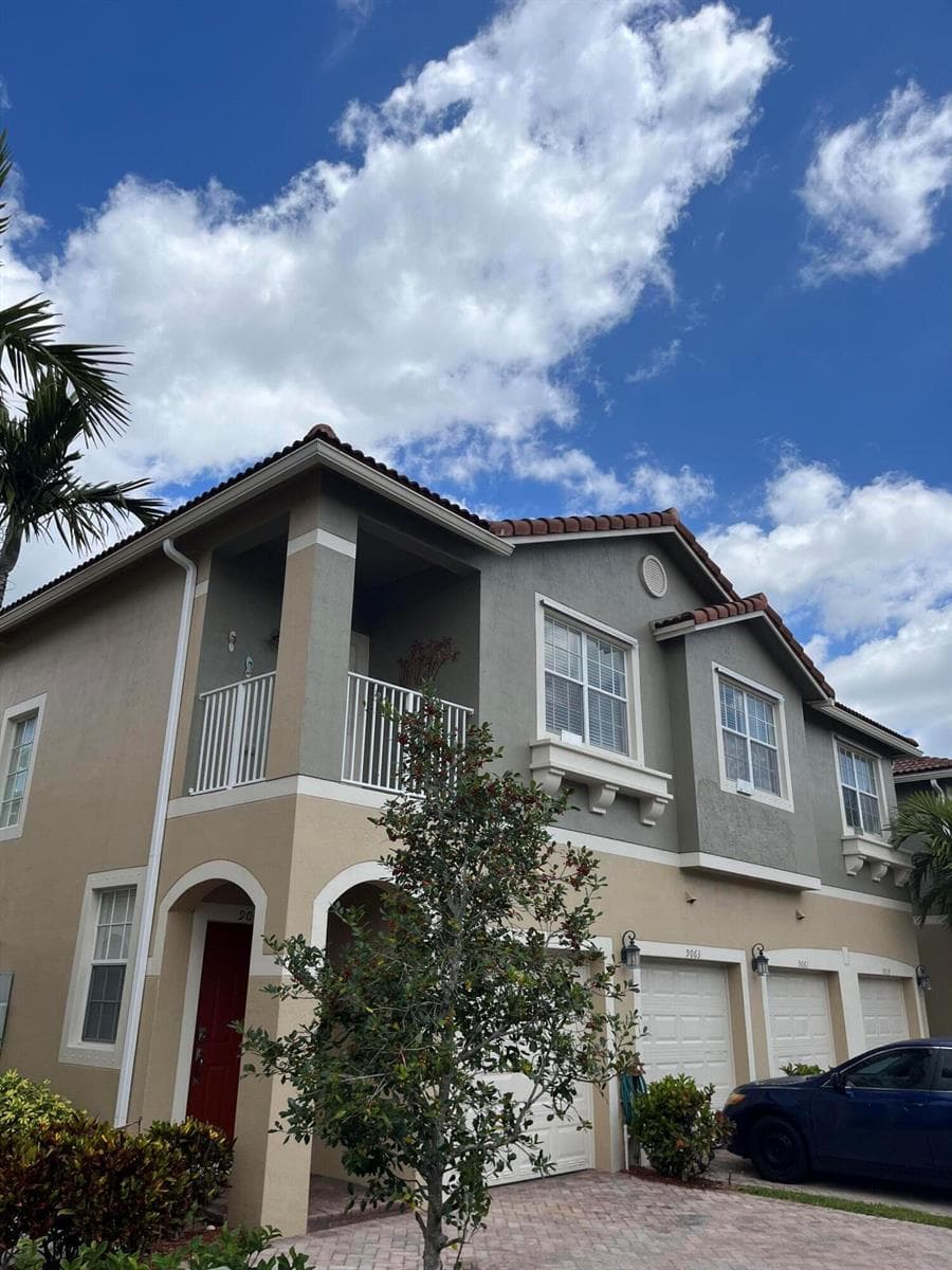 9065 Preston Place # 16202, Tamarac FL 33321 photo 2