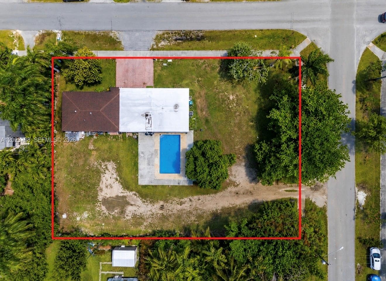 329 NW 13th St, Homestead FL 33030 photo 2