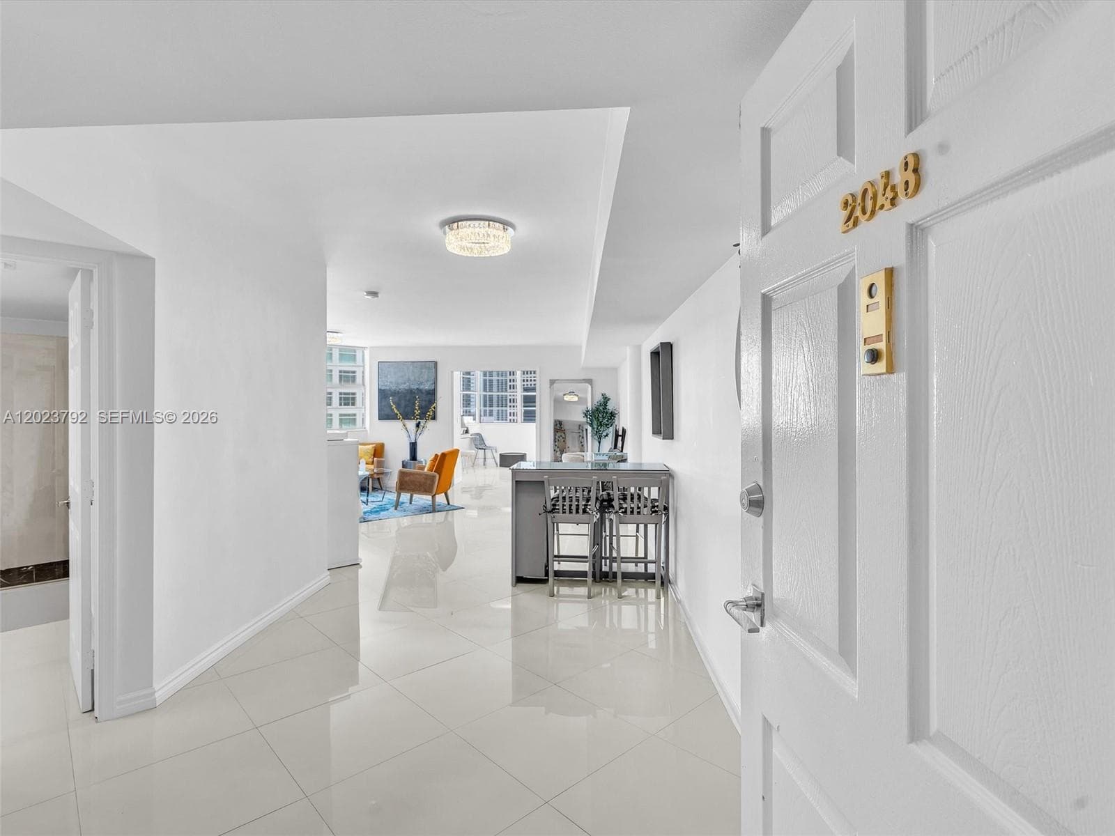 825 Brickell Bay Dr # 2048, Miami FL 33131 photo 2