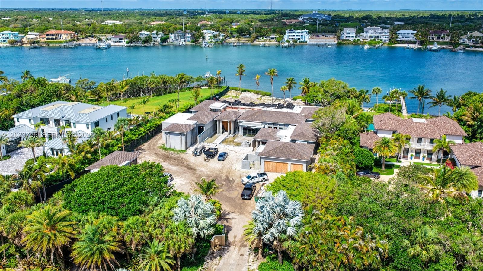 508 S Beach Rd, Jupiter Island FL 33455 photo 5