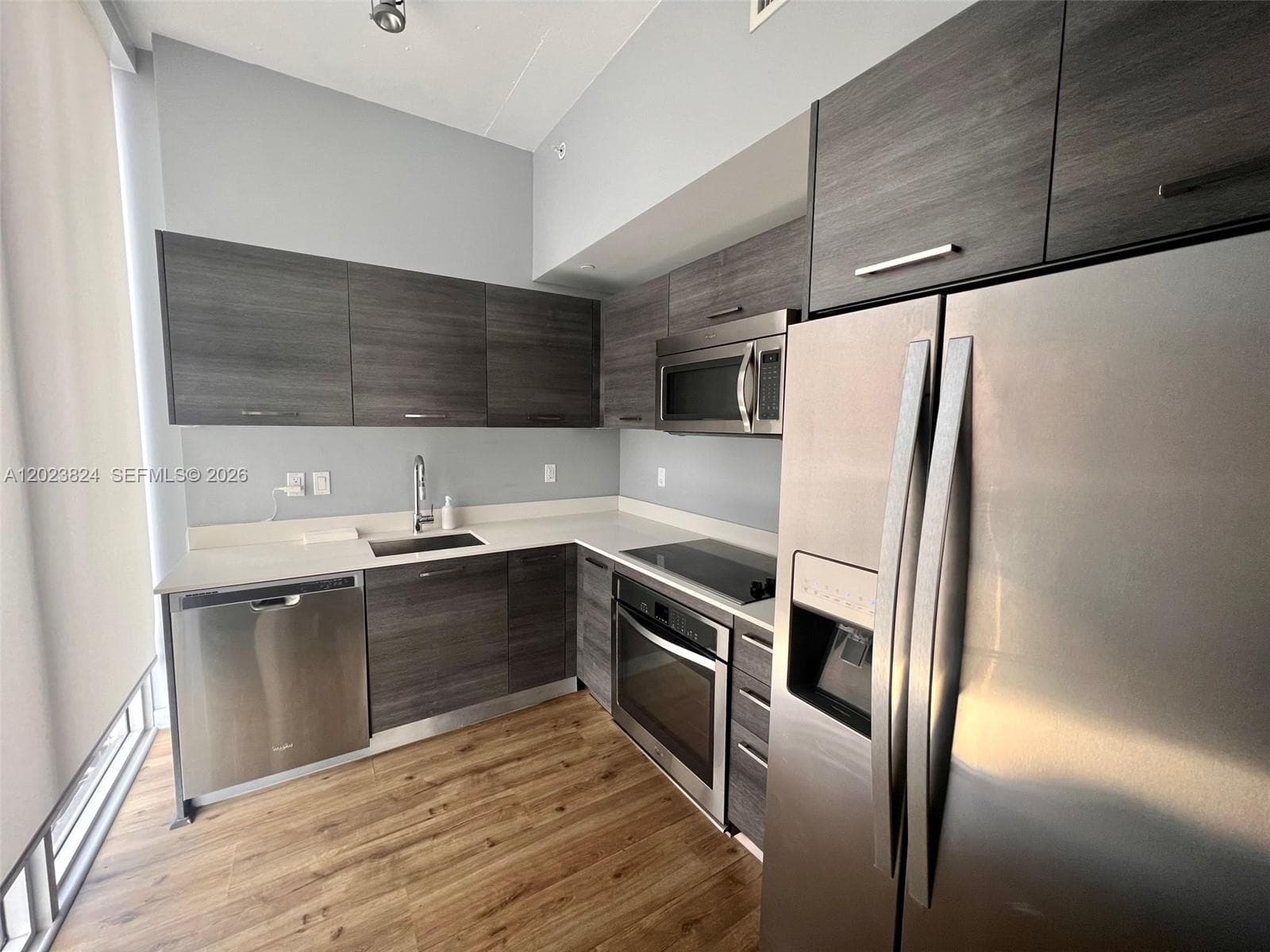 151 SE 1st St # 810, Miami FL 33131 photo 5