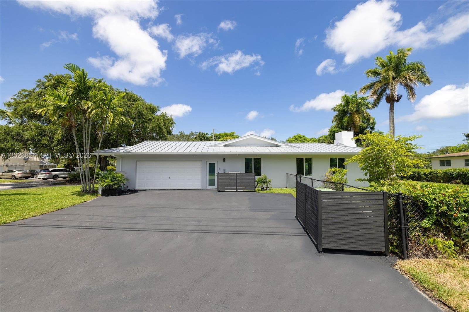 7980 SW 108th St, Miami FL 33156 photo 2