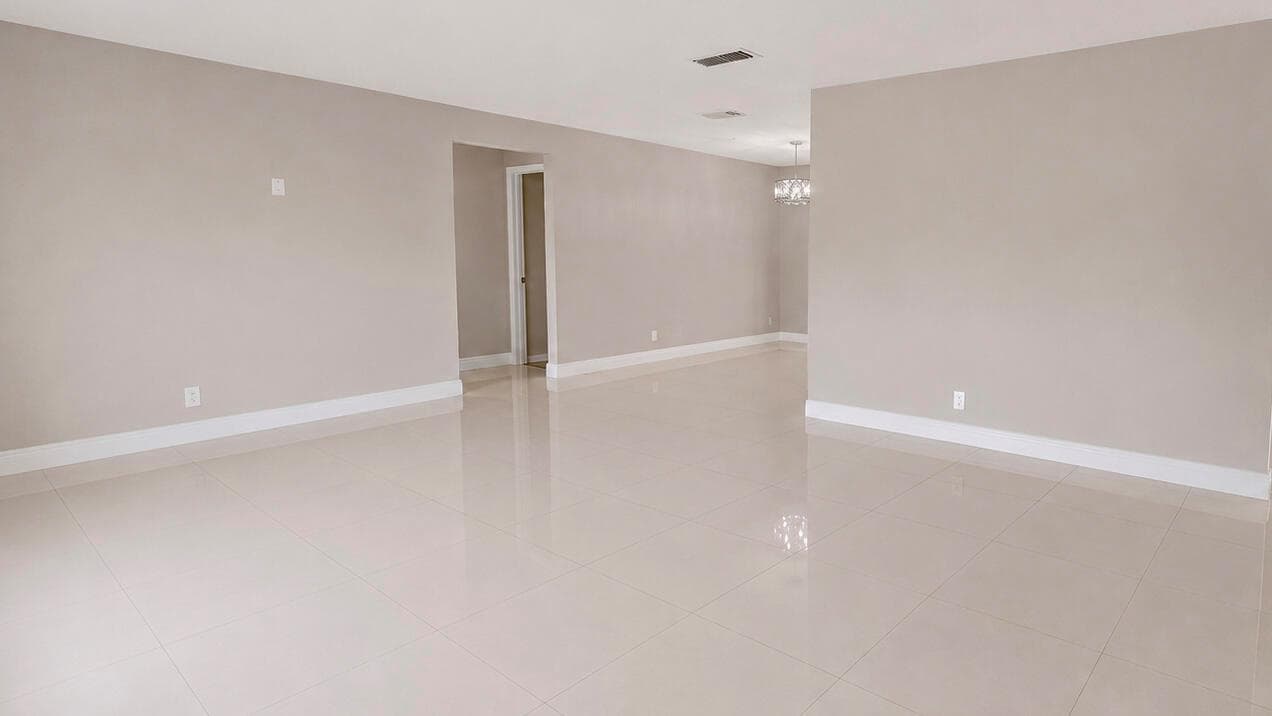 7180 NW 10th Court, Margate FL 33063 photo 5