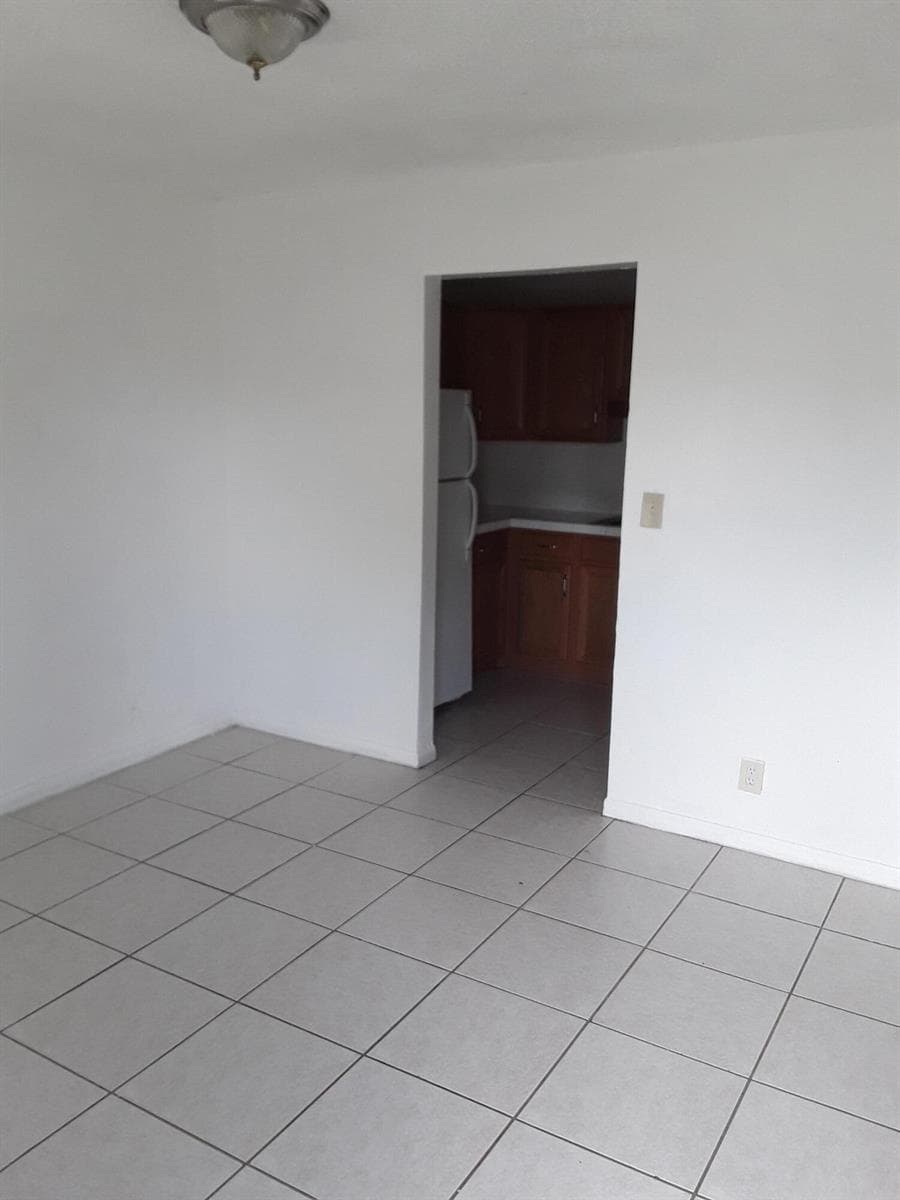 7664 Kimberly Boulevard # 1-3, North Lauderdale FL 33068 photo 3