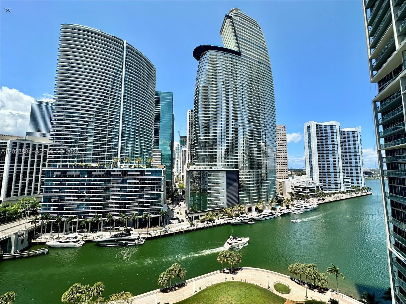 475 Brickell Avenue # 1614, Miami FL 33131 photo 2
