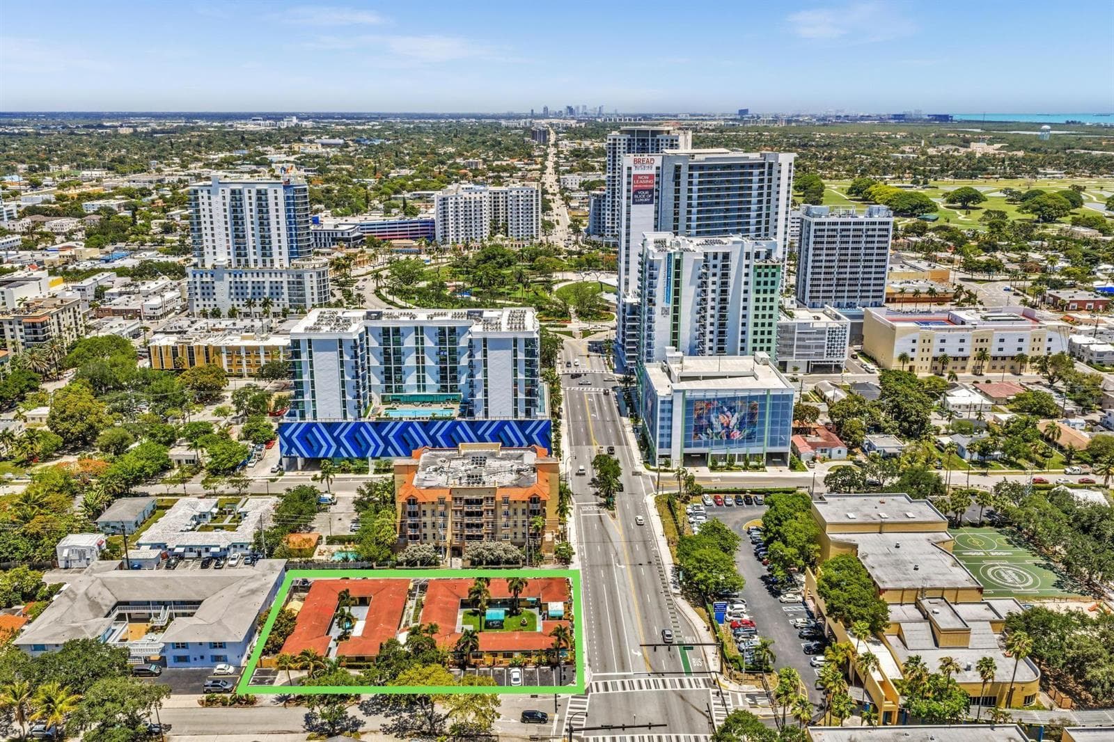 418 S Federal Highway, Hollywood FL 33020 photo 2
