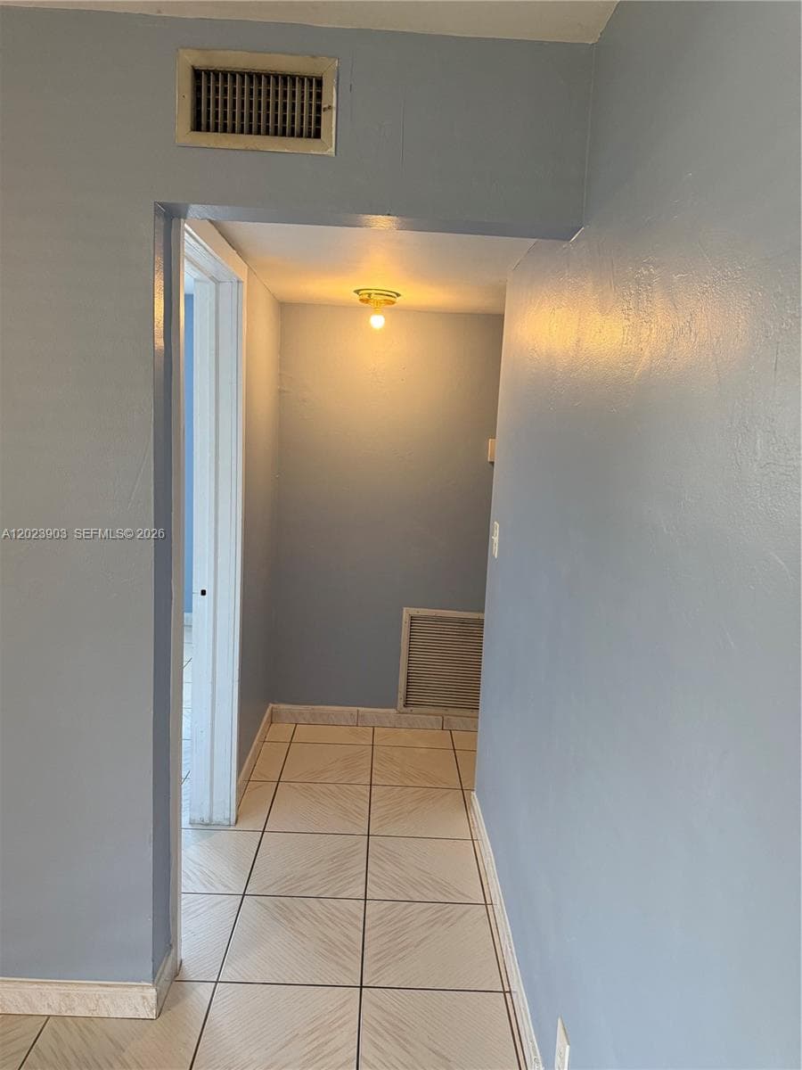3525 Polk St # 7, Hollywood, FL 33021 photo 5
