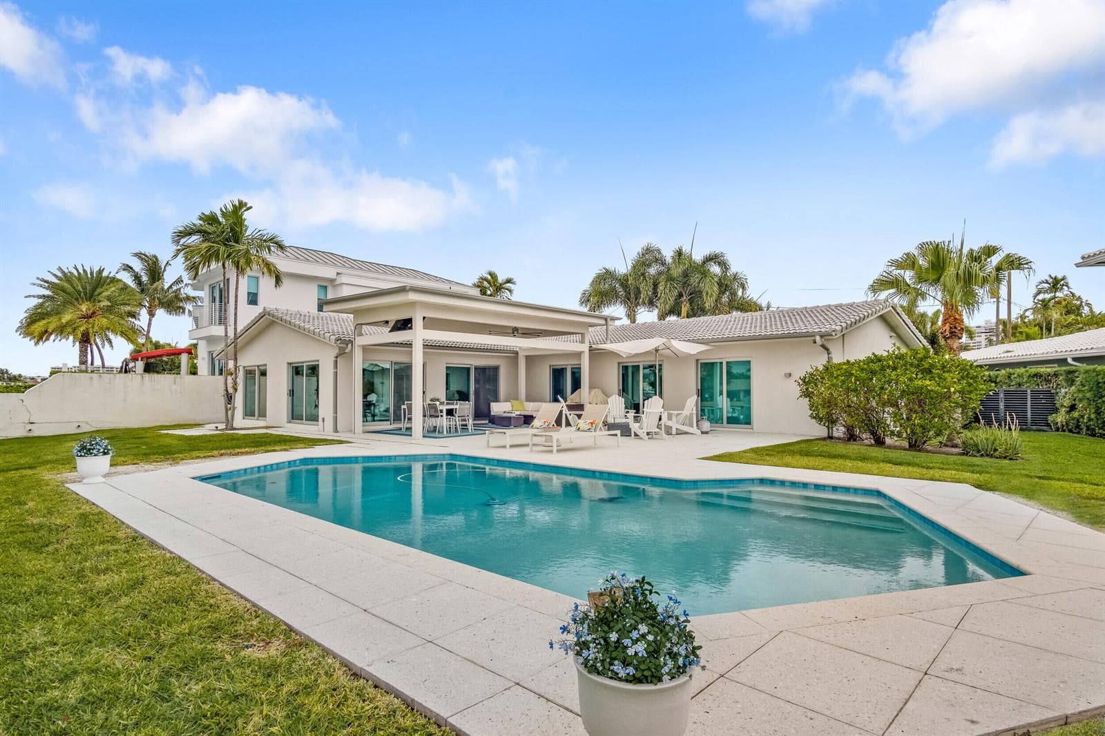 35 Castle Harbor Isle Drive, Fort Lauderdale FL 33308 photo 4