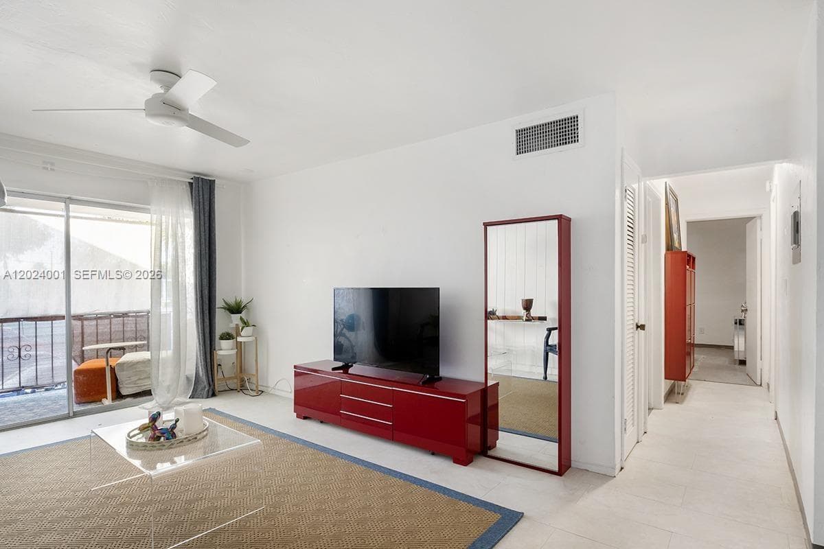 8701 SW 141st St # L5, Palmetto Bay FL 33176 photo 4