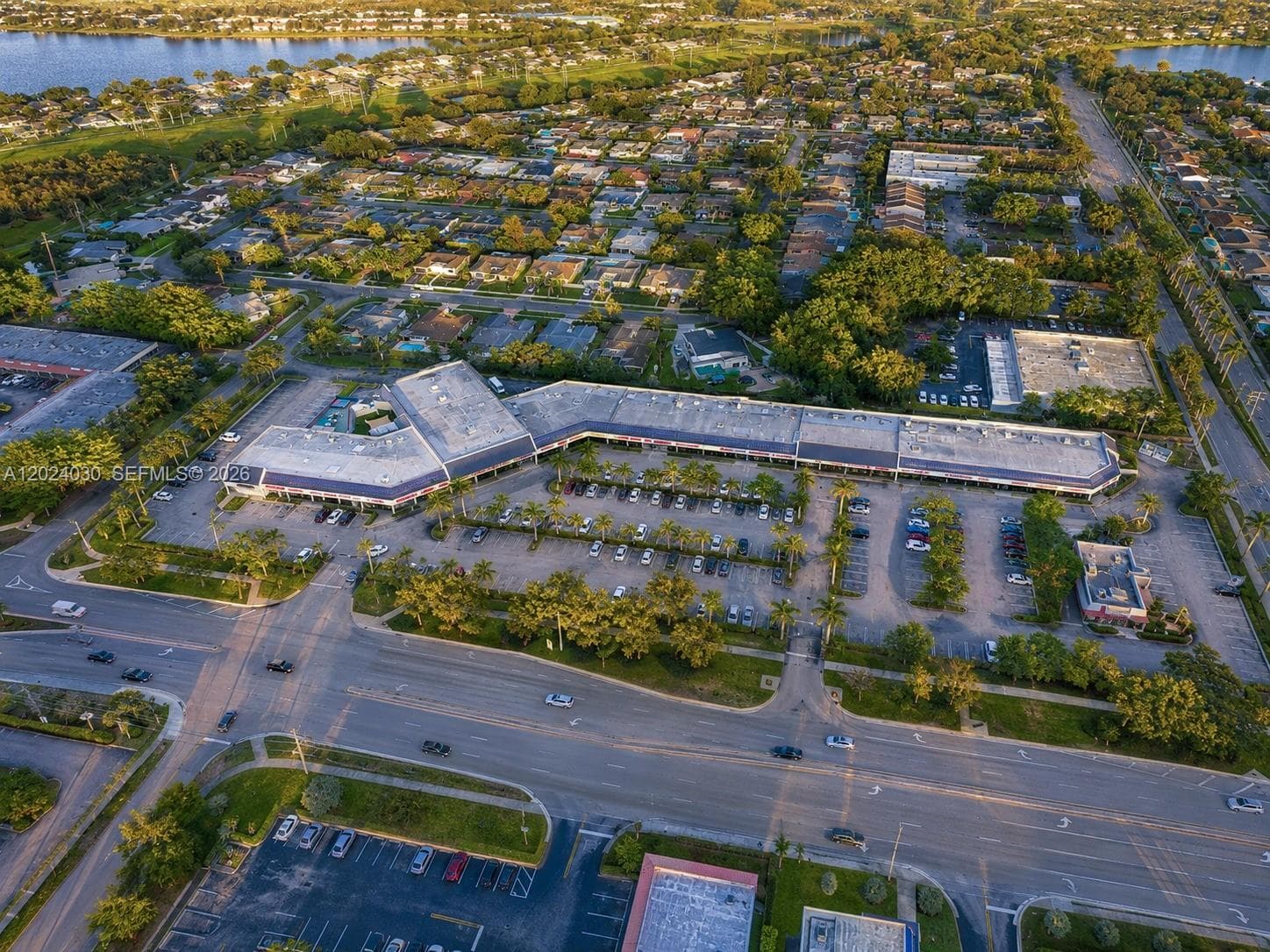 8919 Taft St, Pembroke Pines FL 33024 photo 2